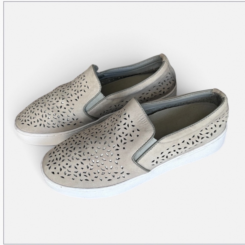 Vionic Splendid Midi Womens Taupe Laser Cut Perforated Leather Slip On Sneaker 6